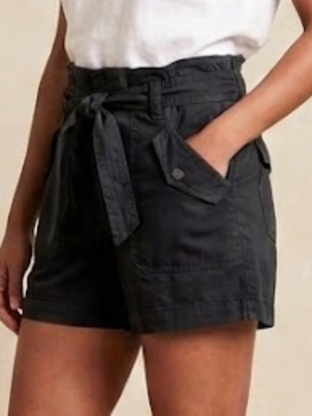NWT Old Navy High Waisted Cargo Paperbag Shorts Black M 100% Cotton